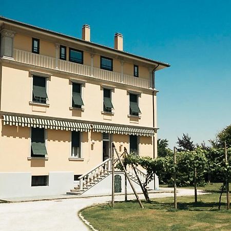 Hotel Liberty Spresiano Εξωτερικό φωτογραφία